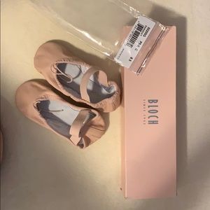Bloch Ballet Shoe, Size 8.5 C, Pink, NWT